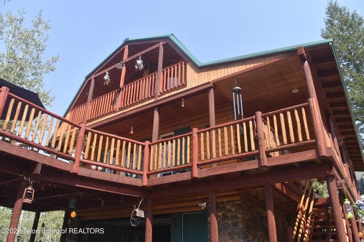 71 REDWOOD Road, Star Valley Ranch, WY